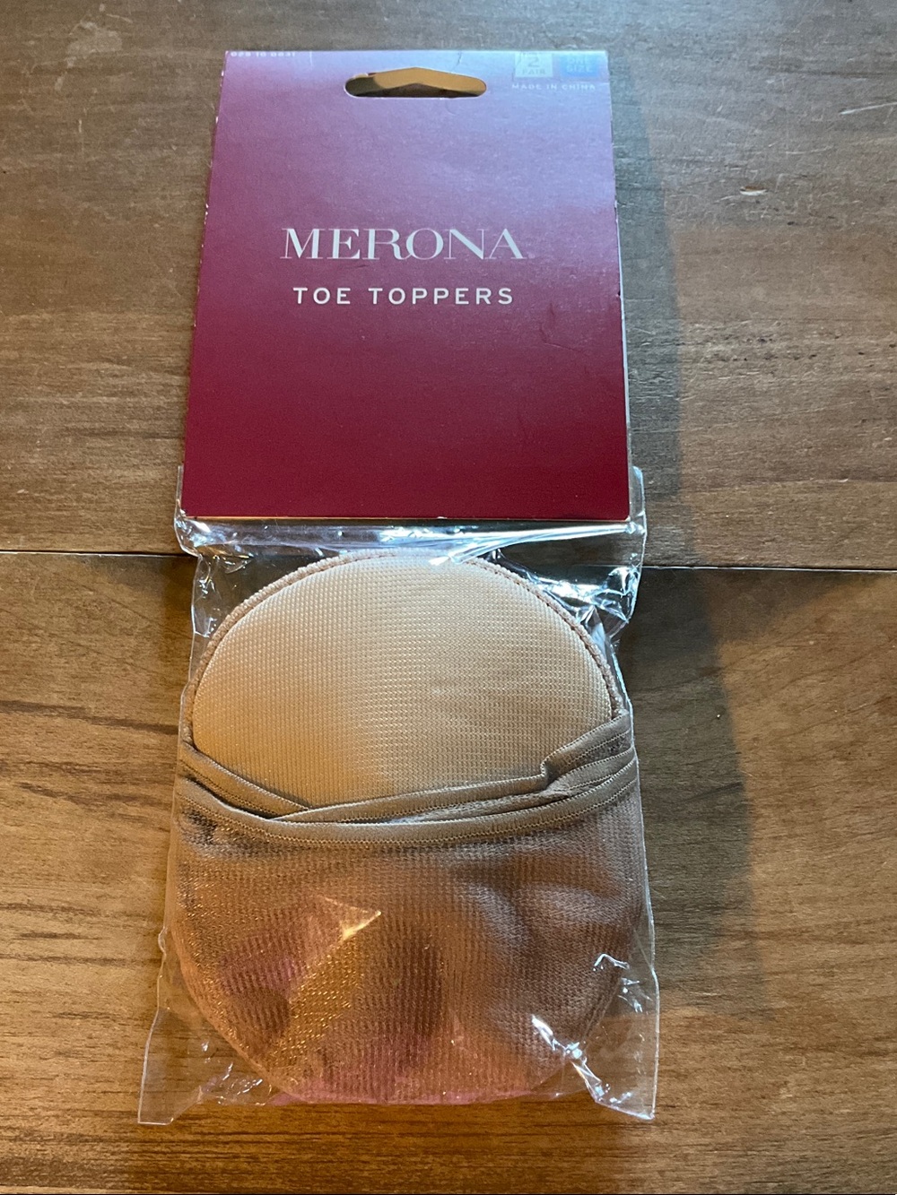 NWT Merona One Size Beige/Tan Toe Toppers